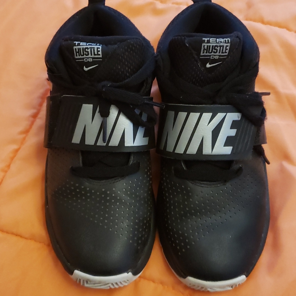 Boys Basketball shoes